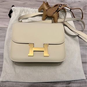 💰SOLD💰Hermes Constance 18